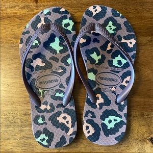Havaianas Matching Leopard Flip Flops Child + Mom